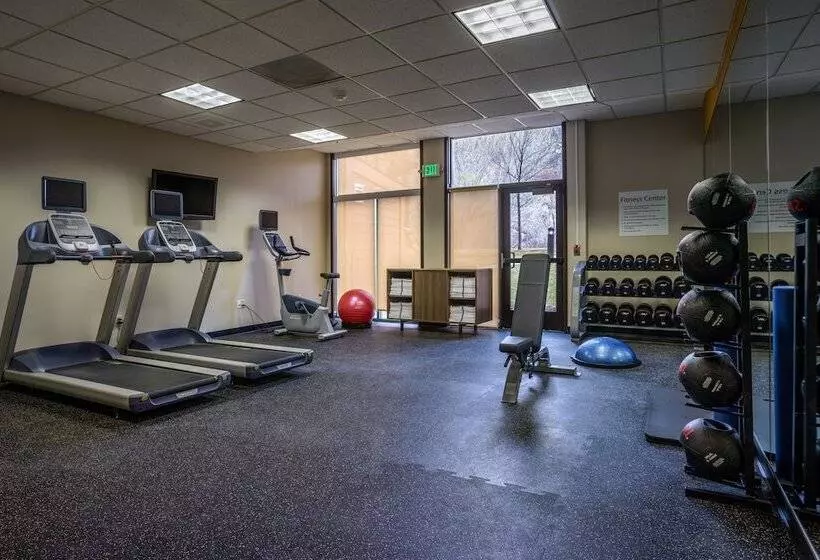 בית מלון כפרי Holiday Inn Express Springdale   Zion National Park Area, An Ihg