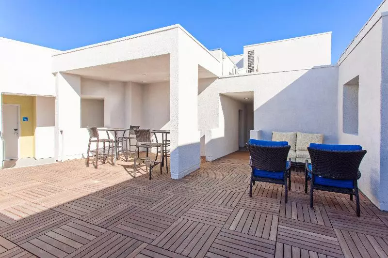 호텔 Holiday Inn Express West Los Angeles, An Ihg