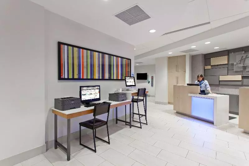 호텔 Holiday Inn Express West Los Angeles, An Ihg
