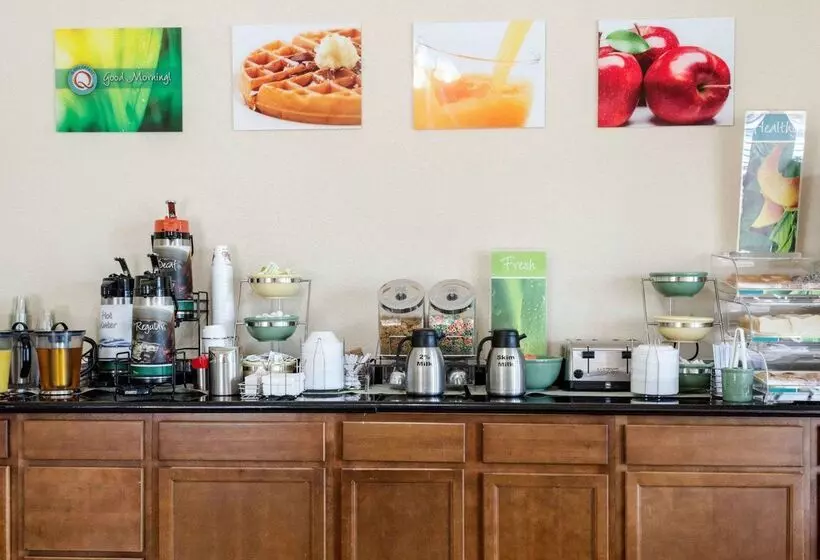 酒店 Quality Inn Louisville