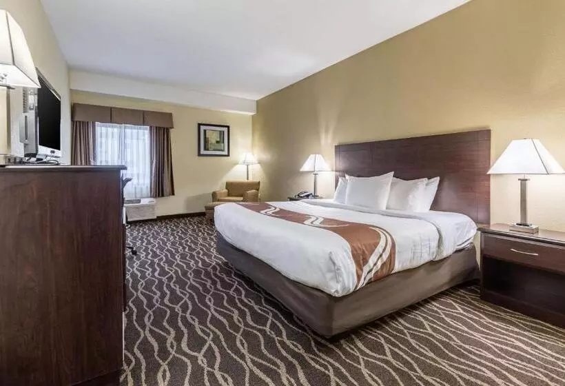 فندق Quality Inn & Suites Southport