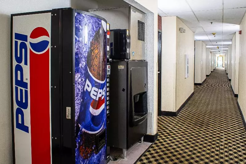 호텔 Red Roof Inn & Suites Middletown Franklin