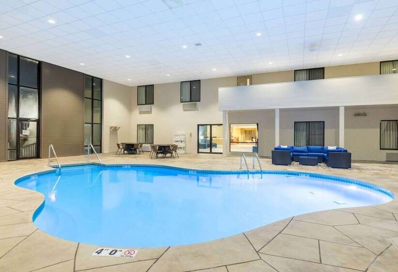 מוטל Americinn By Wyndham Prairie Du Chien