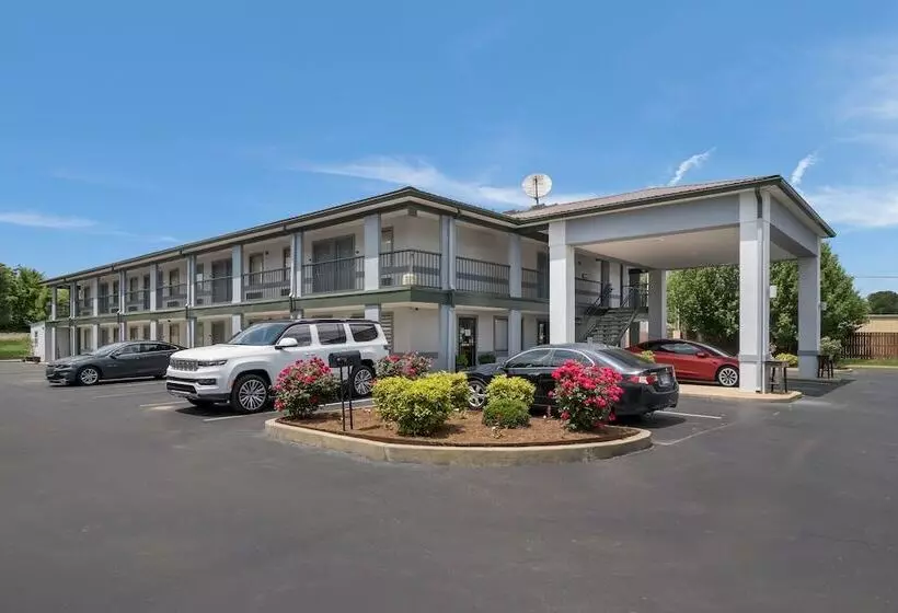 The Jewel Motel
