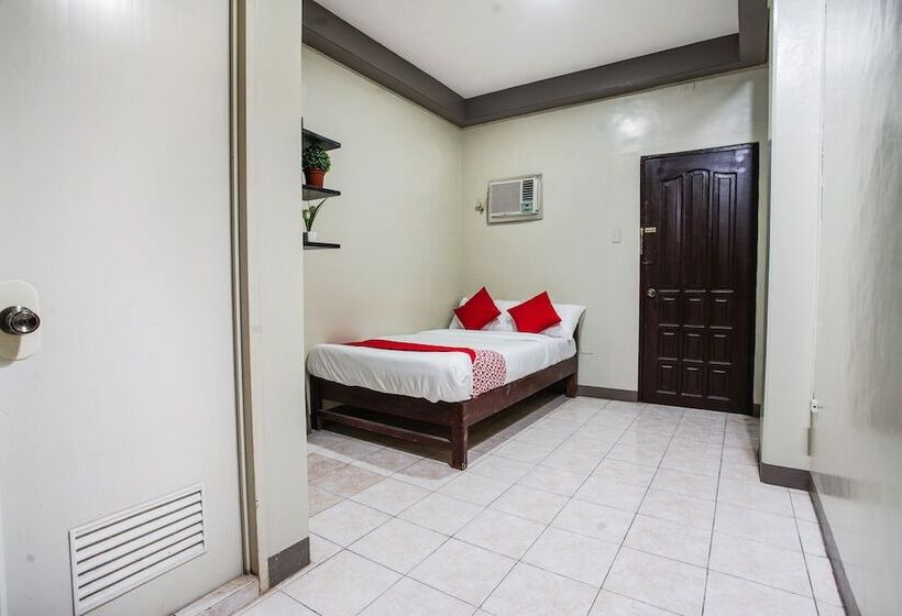 Отель Oyo 192 Tcc Condohostel