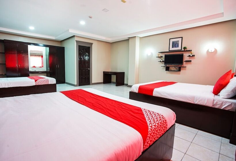 Отель Oyo 192 Tcc Condohostel