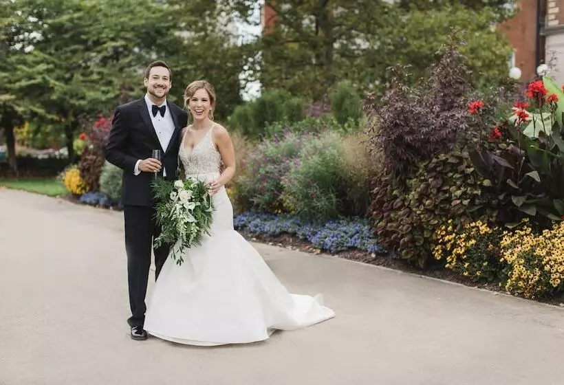 The Lytle Park Hotel, Autograph Collection