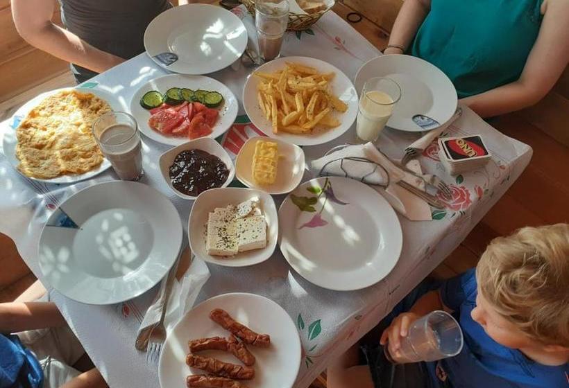 پانسیون Guest House Genti