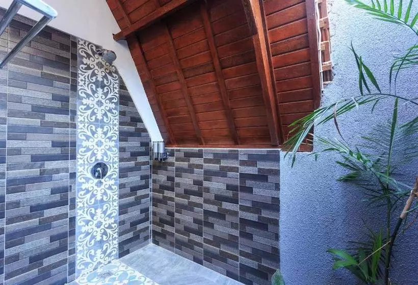 ペンション Tanjung Lima Villas Labuan Bajo