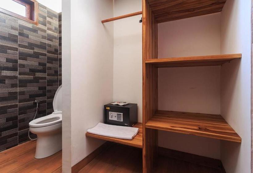 Pansiyon Tanjung Lima Villas Labuan Bajo