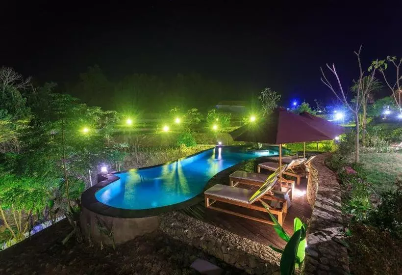 ペンション Tanjung Lima Villas Labuan Bajo
