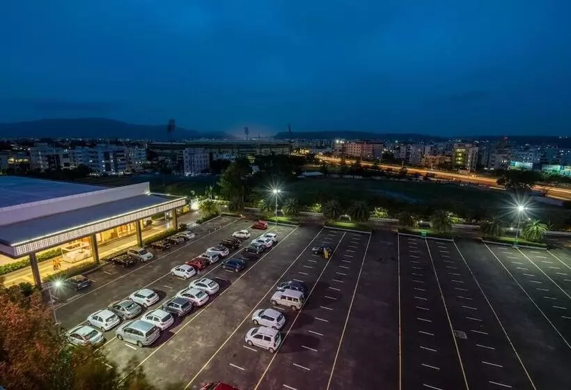 ホテル Vizag Conventions