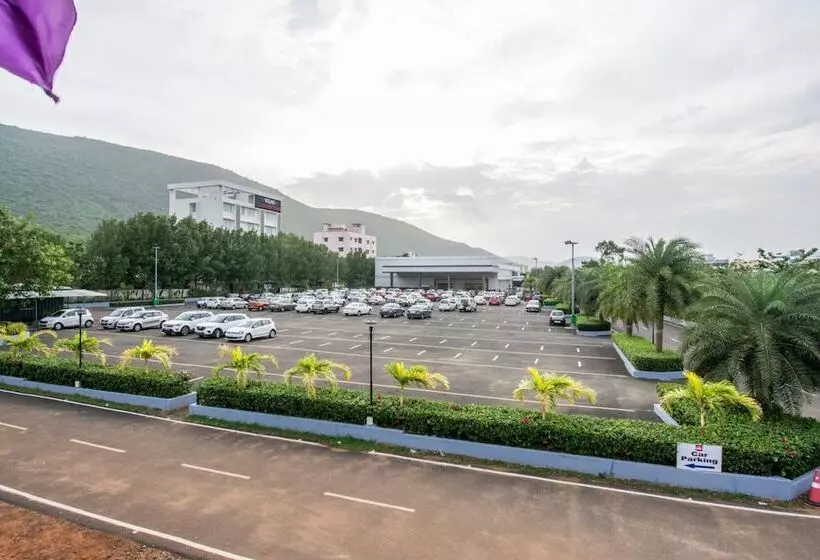 ホテル Vizag Conventions