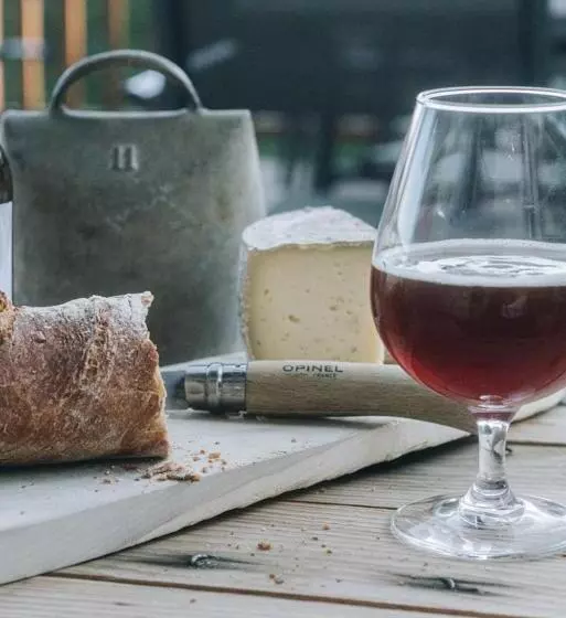 Chalet Hotel La Tuviere Bike Inn