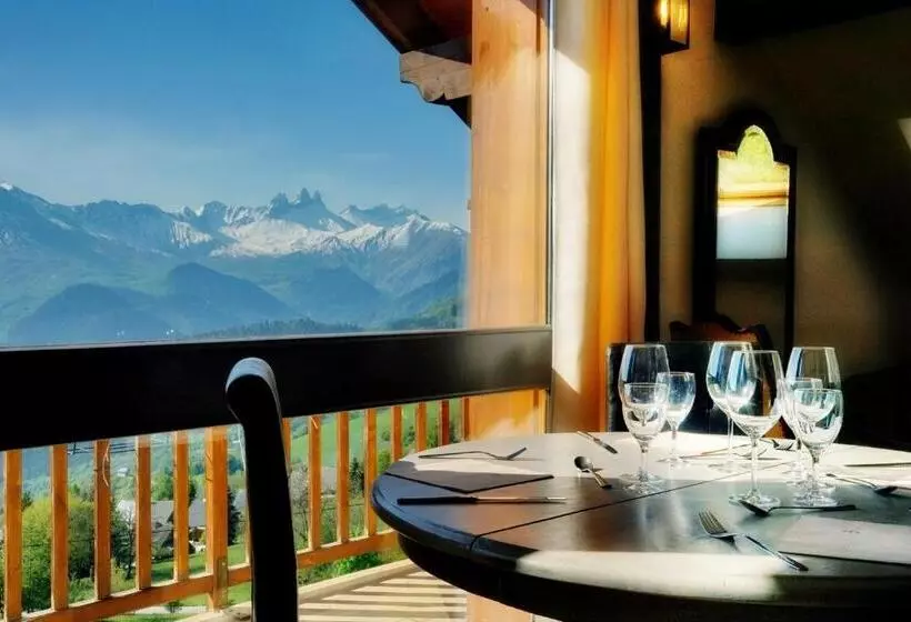 Chalet Hotel La Tuviere Bike Inn