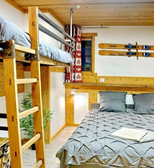 Chalet Hotel La Tuviere Bike Inn