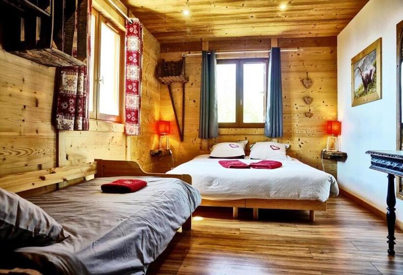 Chalet Hotel La Tuviere Bike Inn