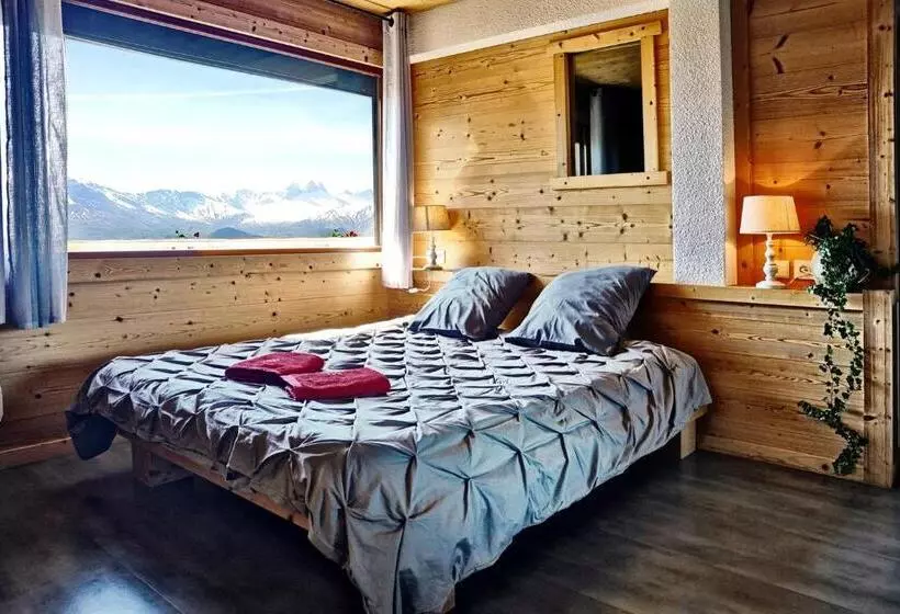 Chalet Hotel La Tuviere Bike Inn