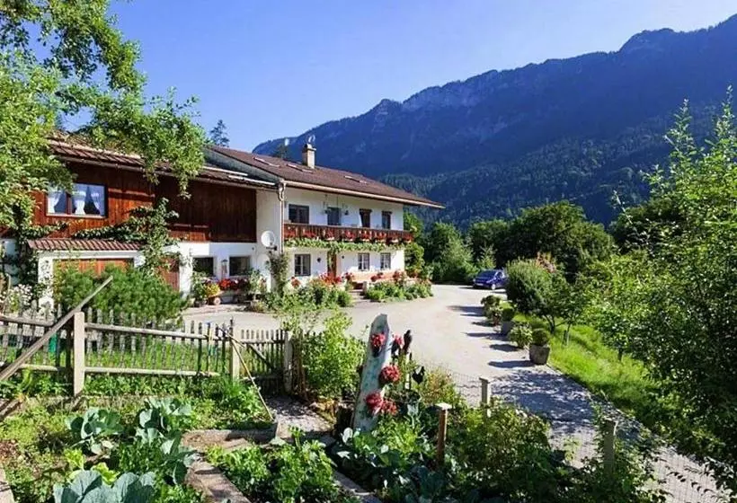 ホテル Pension Scheuerbichl