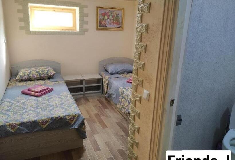 펜션 Family Guest House   Friends J