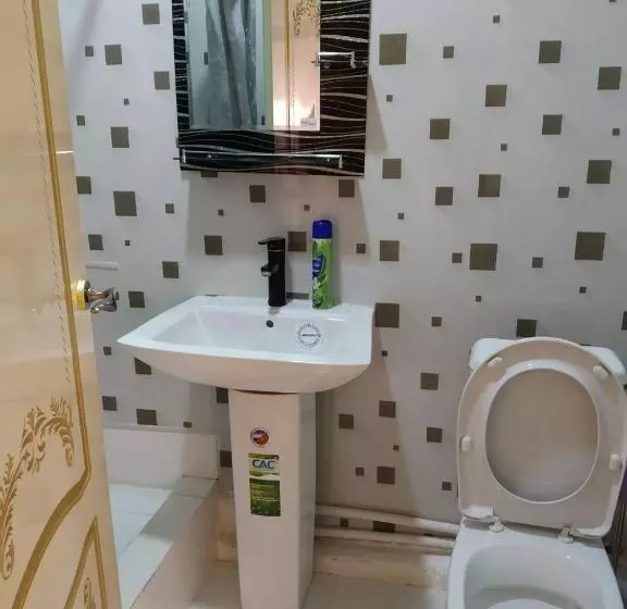 Majatalo Family Guest House   Friends J