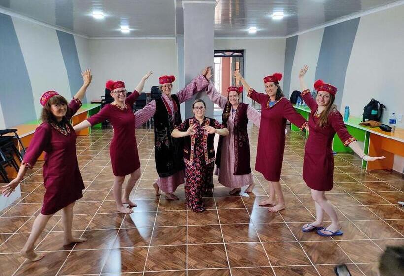 펜션 Family Guest House   Friends J