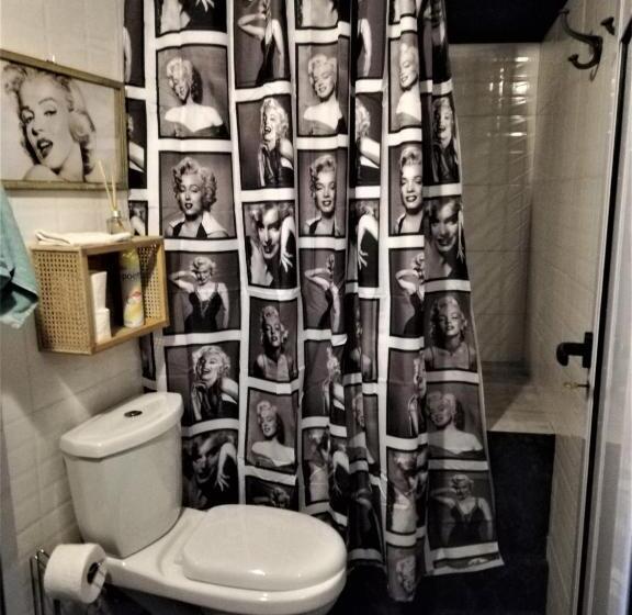 تختخواب و صبحانه Andiamo Guest House