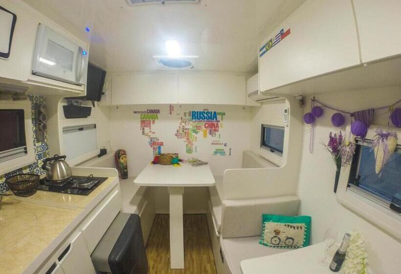 تختخواب و صبحانه Andiamo Guest House