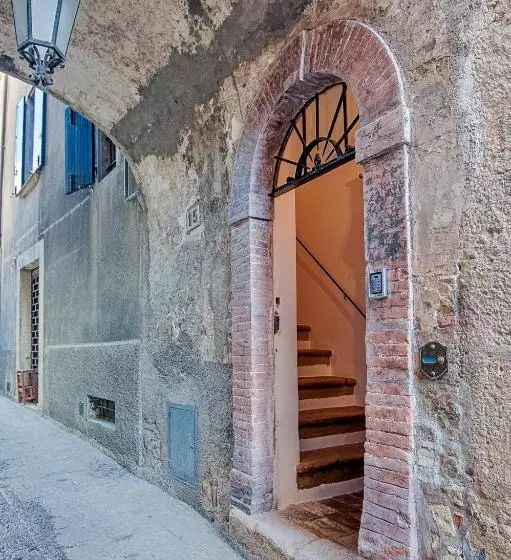 تختخواب و صبحانه Antica Bifora Rsm