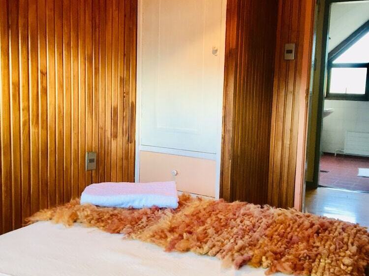 تختخواب و صبحانه Casa Ankulenmo