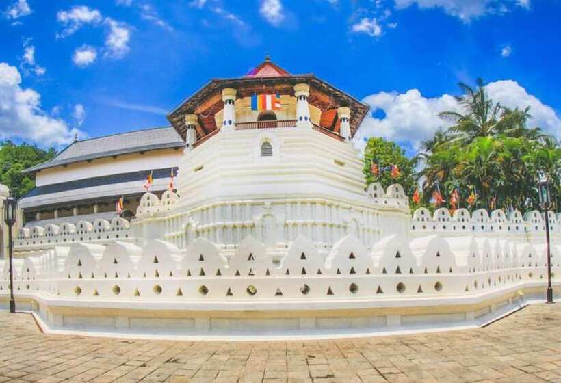 Hotel Sigiriya Kingdom Resort