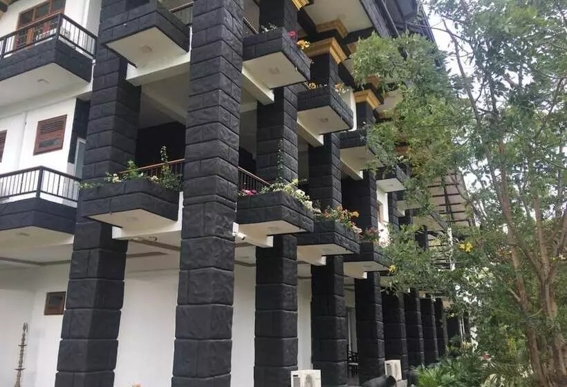 Hotelli Sigiriya Kingdom Resort