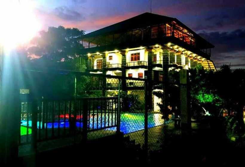Hotel Sigiriya Kingdom Resort