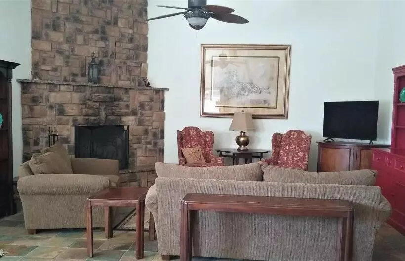 Majatalo Dogwood Springs Lodgings