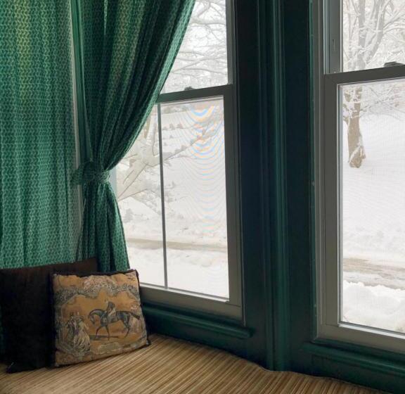 Antique Mansion B & B