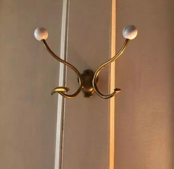 Antique Mansion B & B