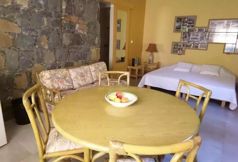 تختخواب و صبحانه Chambre Indépendante