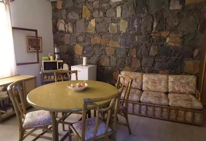 تختخواب و صبحانه Chambre Indépendante