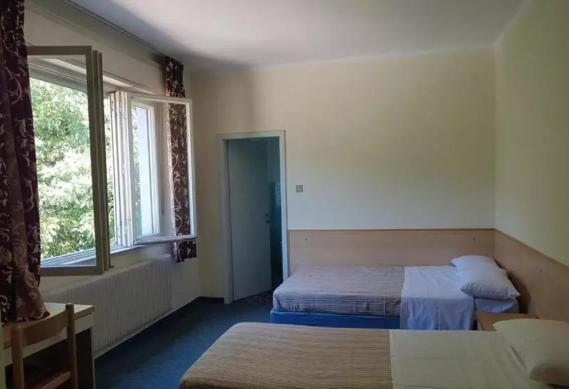 ホテル Albergo Meridiana