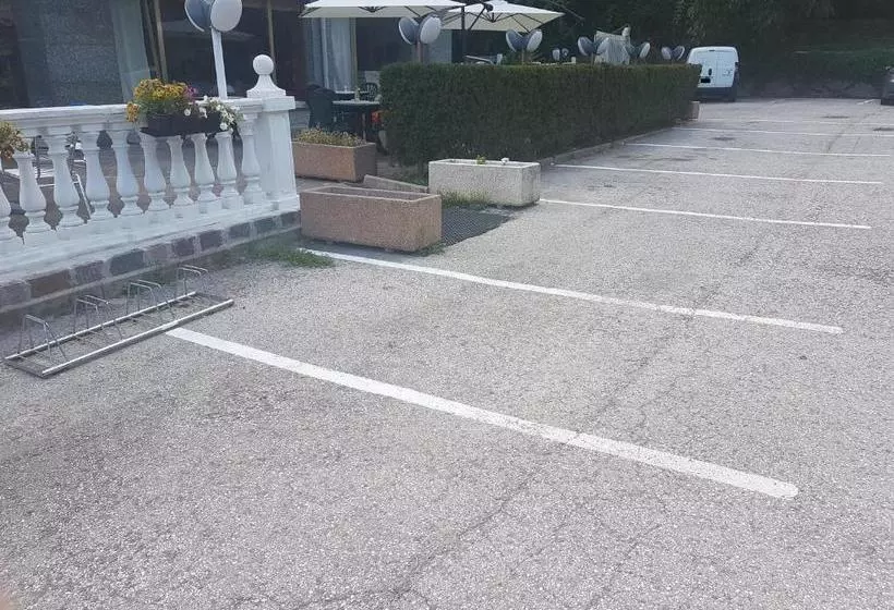 ホテル Albergo Meridiana