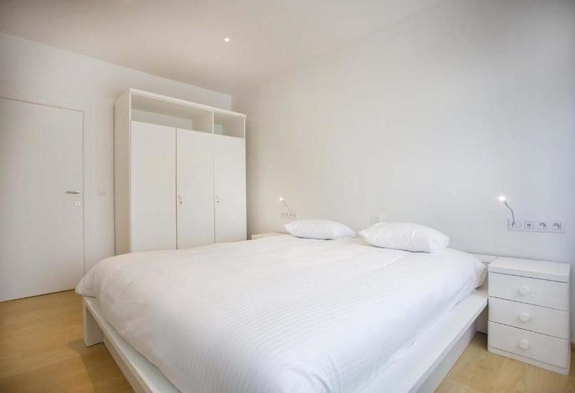 ペンション Huize Mamoesh