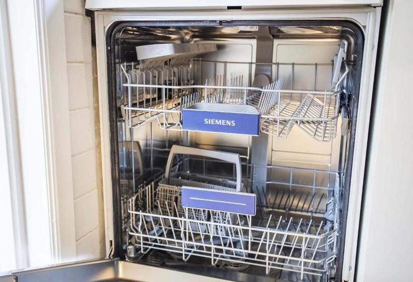 ペンション Huize Mamoesh