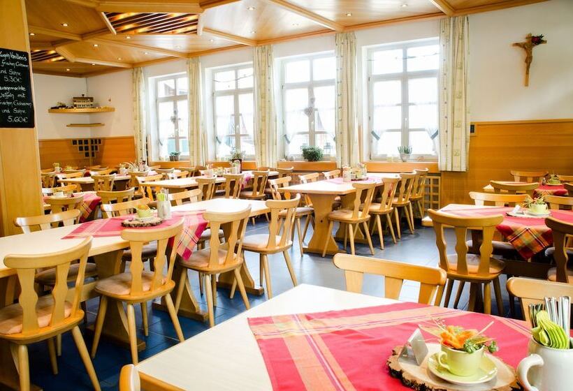 ユースホステル Wallfahrts Gaststätte Heilbrünnl