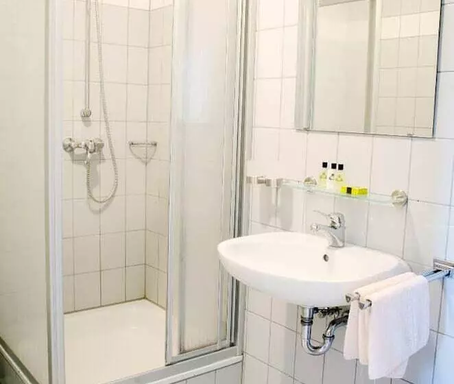 Retkeilymaja Wallfahrts Gaststätte Heilbrünnl