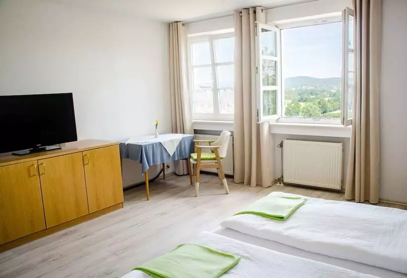 Retkeilymaja Wallfahrts Gaststätte Heilbrünnl