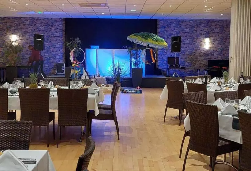 ホテル Hôtel L Espérance Vitré