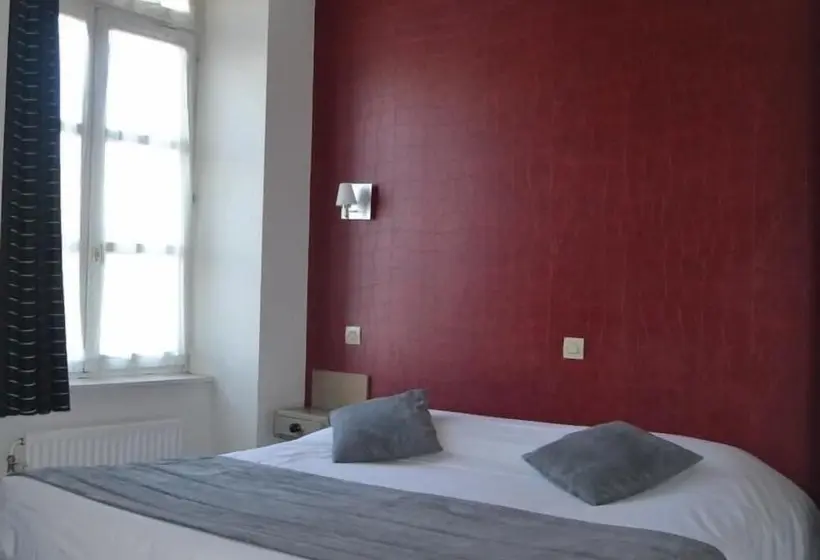 ホテル Hôtel L Espérance Vitré