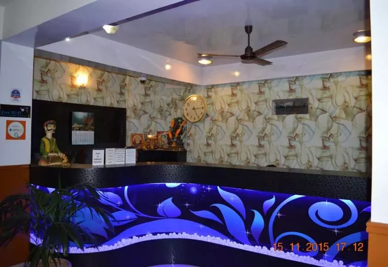 Hotel Mainak & Health Club