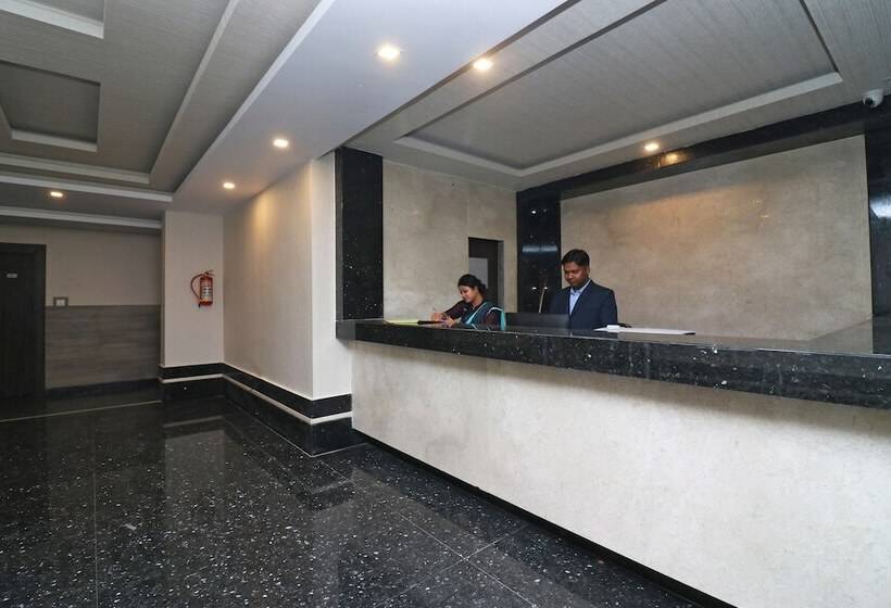 בית מלון כפרי Vip Square