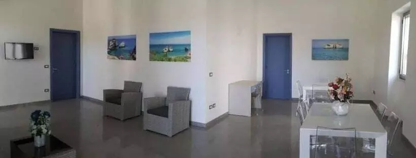 Majatalo Acquamarina